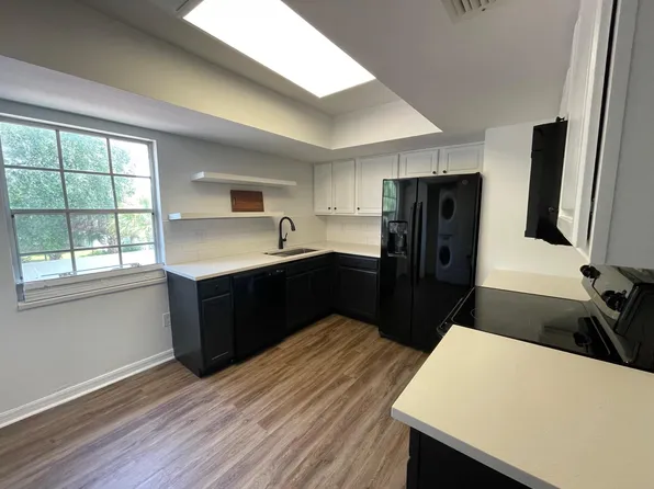 10394 Carrollwood Ln APT 25, Tampa, FL 33618