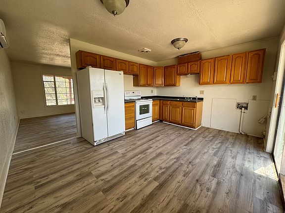 Hemlock Kitchen_03262024