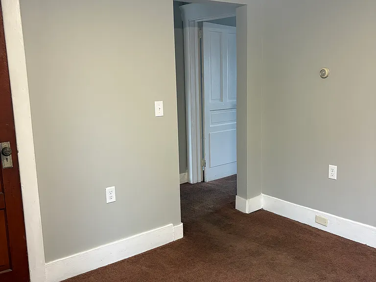680 Main Rd #2 — Photo 9