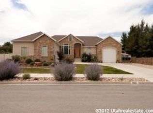 10322 S McKinley Park Pl, South Jordan, UT 84095