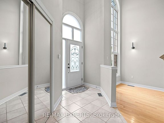 5th image of 90 Coolspring Cres