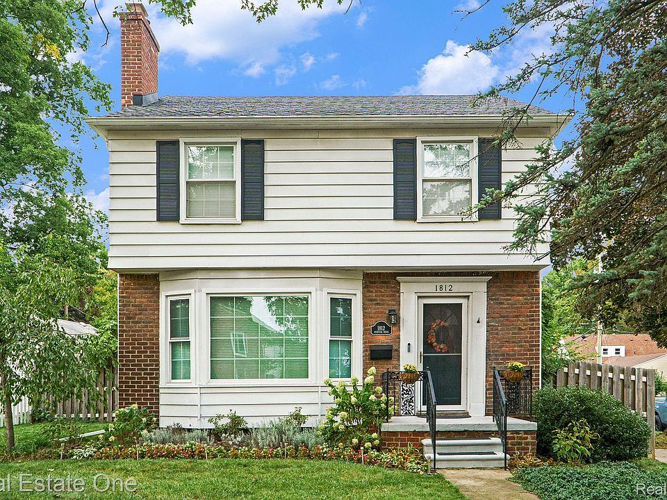 1st image of 1812 Catalpa Dr