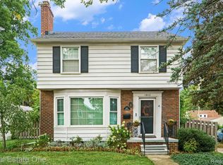 1812 Catalpa Dr, Berkley, MI 48072