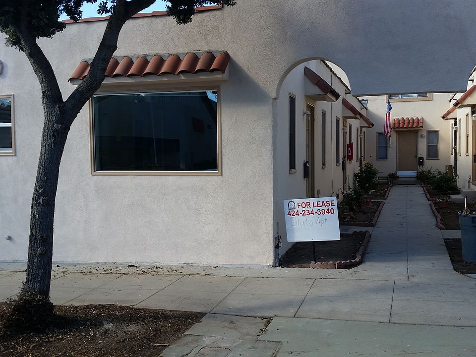 2nd image of 217 Carnelian St APT F