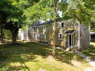 687 Main St, Wareham, MA 02571