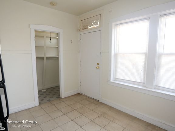 4th image of 3840 W Lawrence Ave APT 206