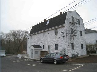 2 bed, 1.0 bath, 650 sqft, $1,850, Taunton, MA 02780