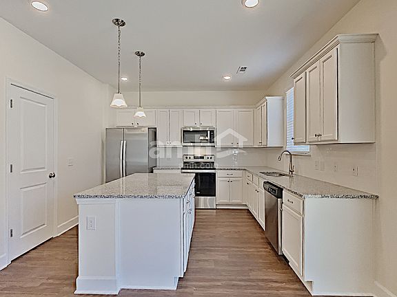 5th image of 4940 Chutney Dr