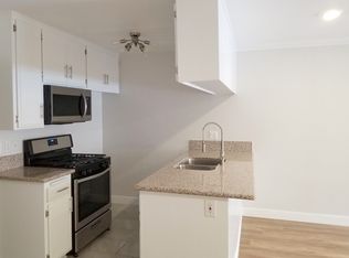 13049 Oxnard St #5, Van Nuys, CA 91401