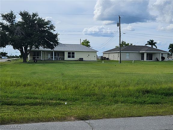 4th image of 2116 NE 9th Ave