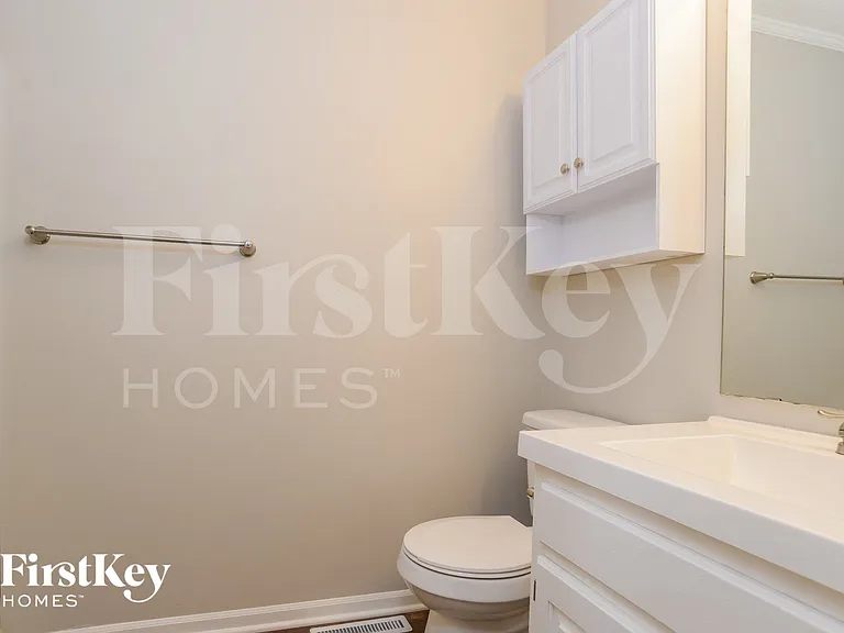 8810 NE 116th St — Photo 13