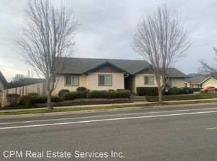 2002 Aunt Bea Way, Grants Pass, OR 97527