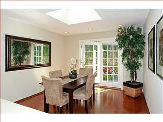 5th image of 298 Leland Ave