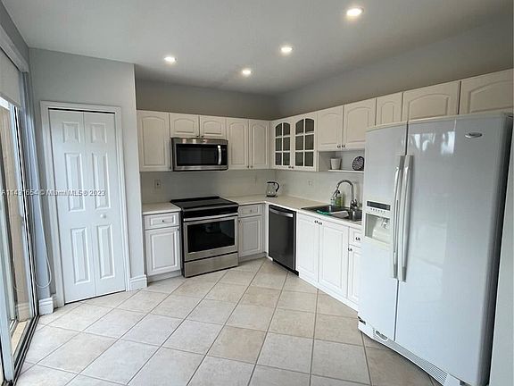 GetMedia (1)-Alicia-3