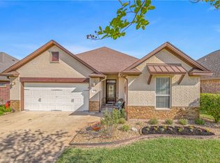 4227 Little Rock Ct, College Station, TX 77845