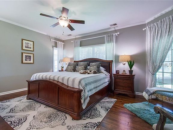 5th image of 13 Belton Ct