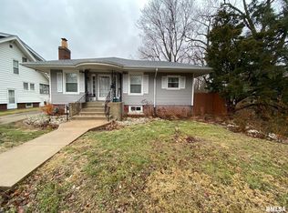 323 W Hanssler Pl, Peoria, IL