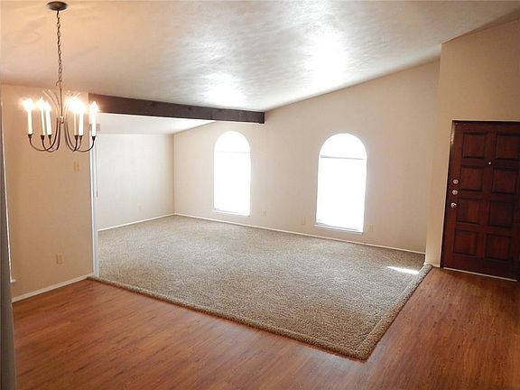 2nd image of 3305 Janwood Ln
