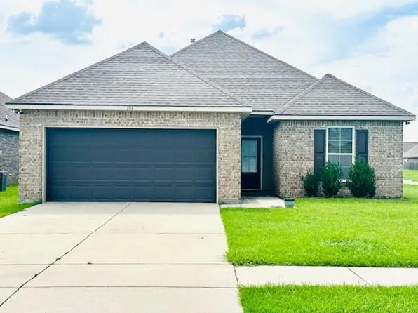 106 Valcour Pl, Youngsville, LA 70592