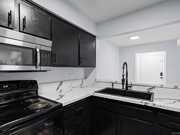 2nd image of 1369 Caminito Gabaldon Unit A