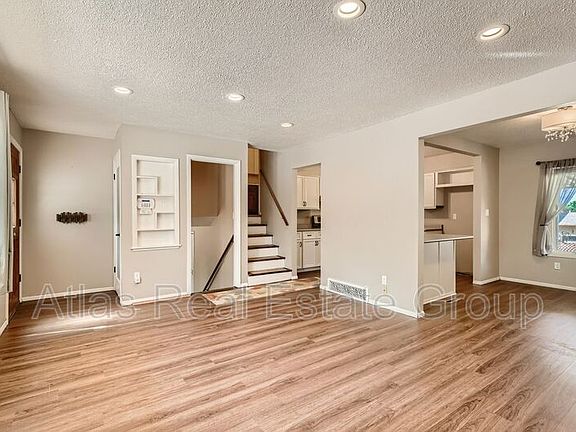 2nd image of 4626 Bella Dr