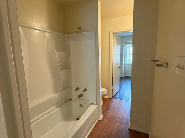 GM 8717 Granite Dr., 8717 Granite Dr #C, Baton Rouge, LA 70810