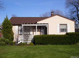 125 Hillcrest Dr, Amherst, NY 14226