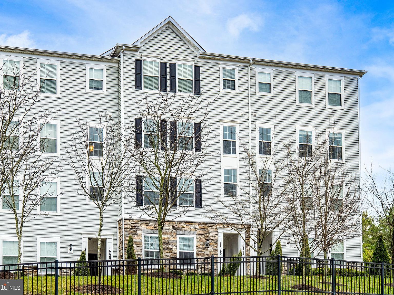 16860 Porters Inn Dr, Dumfries, VA 22026 | Zillow