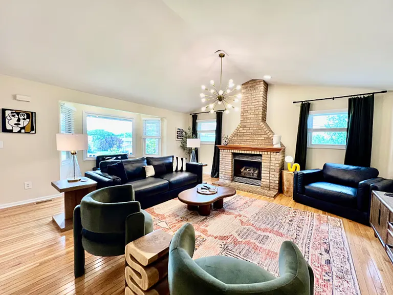 6556 Yankee Rd — Photo 36