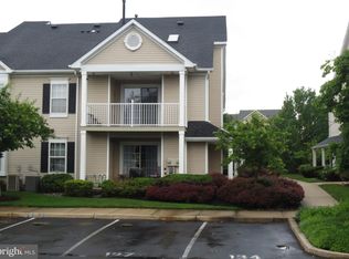4008 Saxony Dr, Mount Laurel, NJ 08054