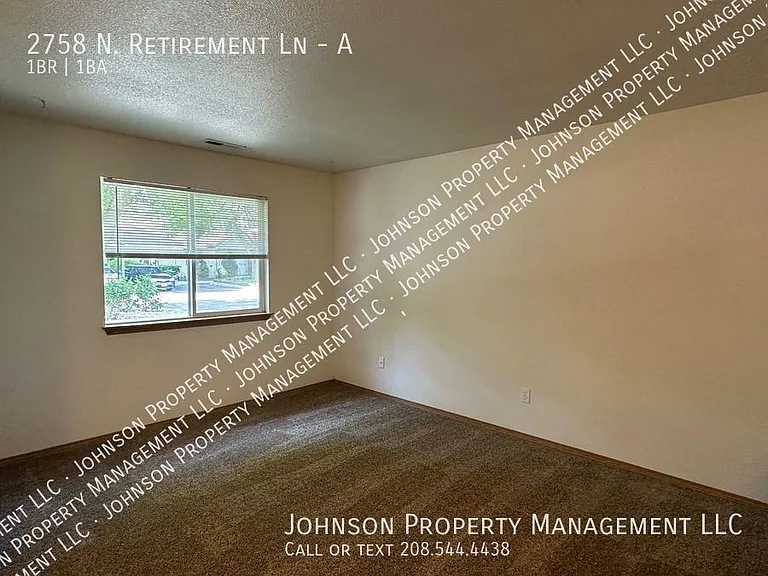 2758 N Retirement Ln #A — Photo 2