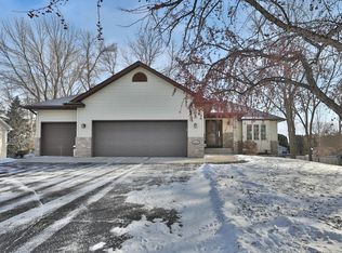 29682 295th Ln, Lindstrom, MN 55045