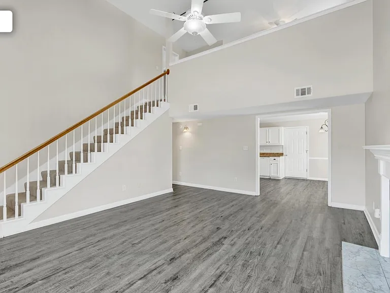 7707 Wyndham Cir — Photo 7
