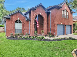 107 High Meadows Dr, Sugar Land, TX 77479