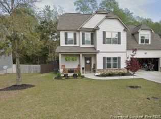 4627 Cedar Pass Dr, Hope Mills, NC 28348