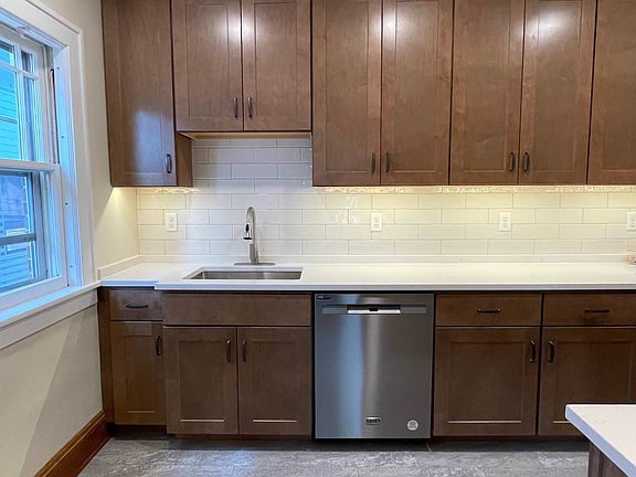 4th image of 4414 Beard Ave S APT 4