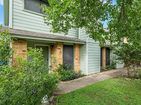 3rd image of 3222 Tamarron Blvd
