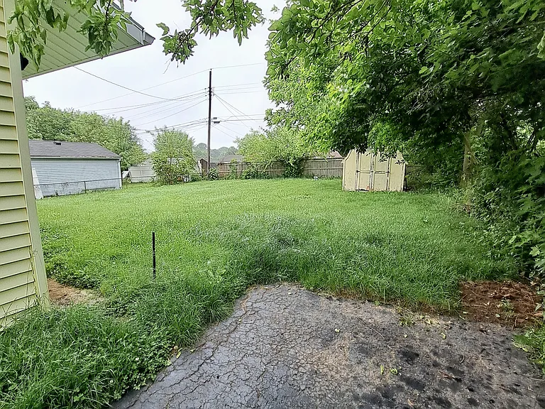 4161 Mapleleaf Dr — Photo 9