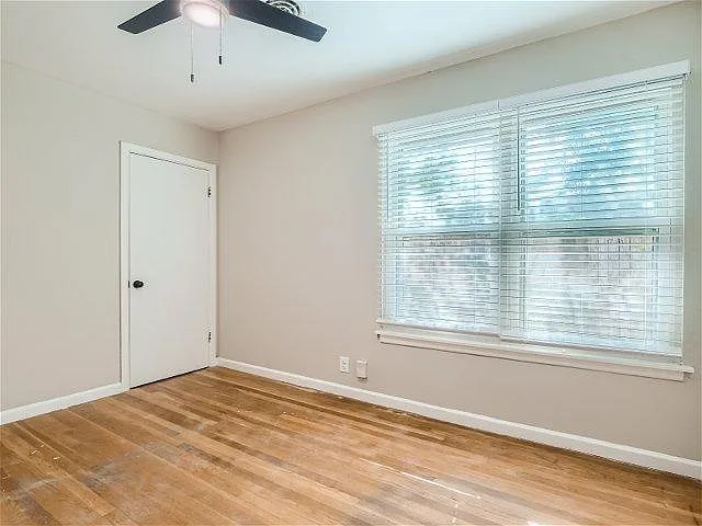 334 Shropshire Dr — Photo 25
