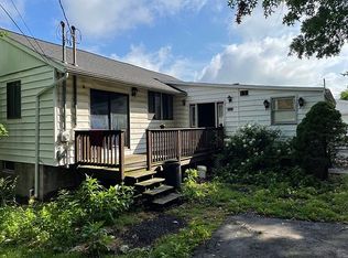 2163 Cedar Rd, Elizabethtown, PA 17022