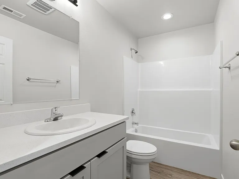 Apple Valley Town Homes — Photo 21