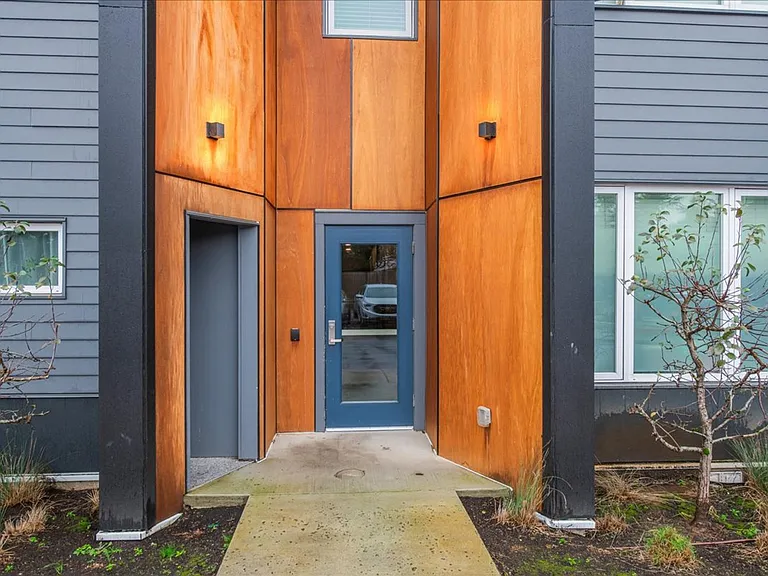 Brookside Apartments — Photo 87
