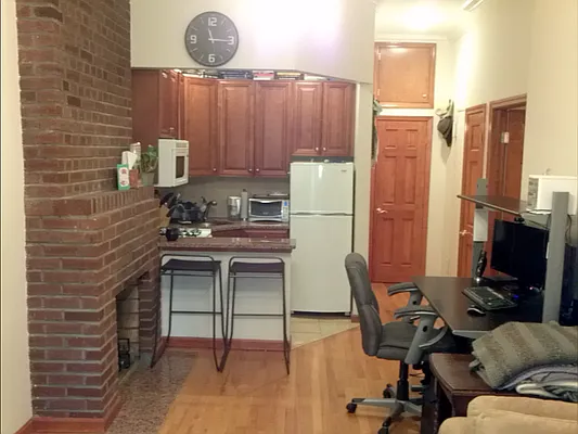 Rented by JK Dansar Corp | media 20