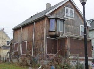 250 Roycroft Dr, Rochester, NY 14621