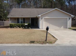 202 Windemere Dr, Kingsland, GA 31548