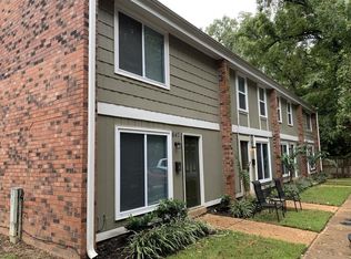 645 Spottswood Manor Dr, Memphis, TN 38111