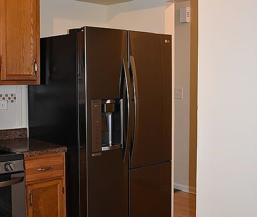 4th image of 1880 Wildwood Ln