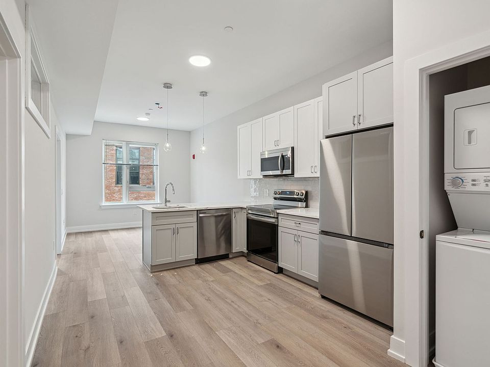 1st image of 342 W Girard Ave #210