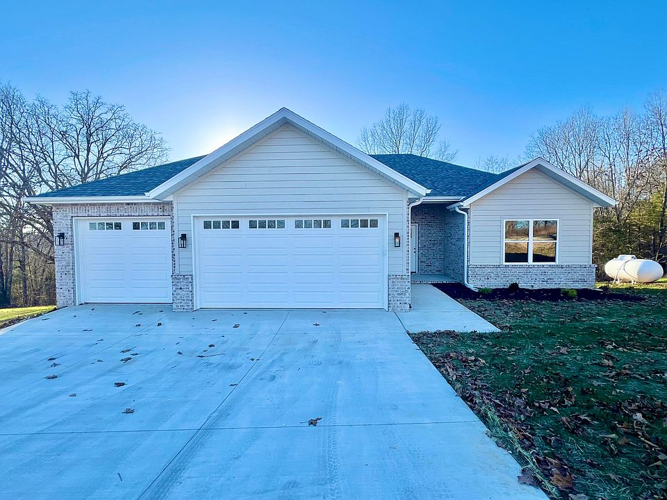 1st image of 648 Panorama Drive