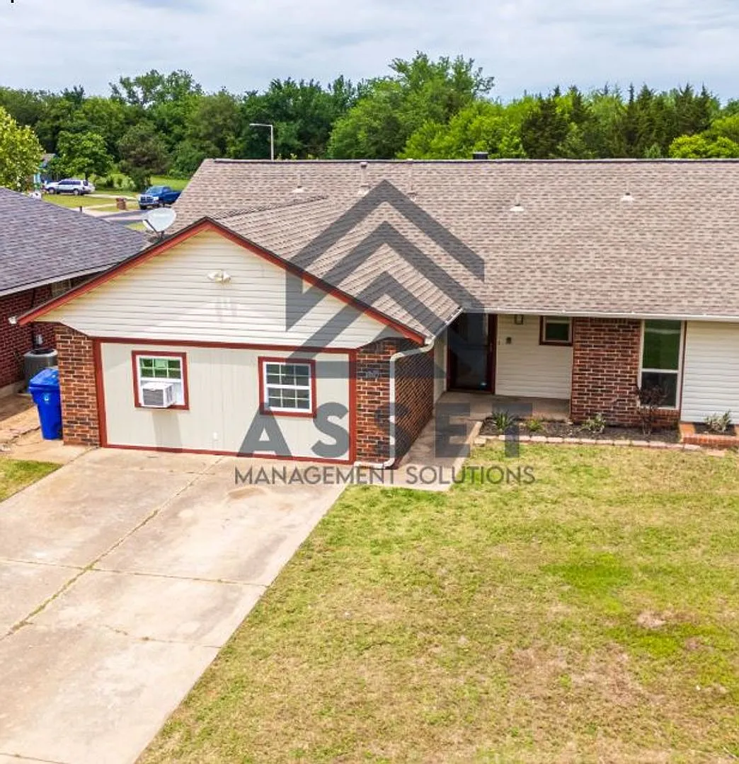 4 Bedroom Rent to Own Home Available! — Photo 1